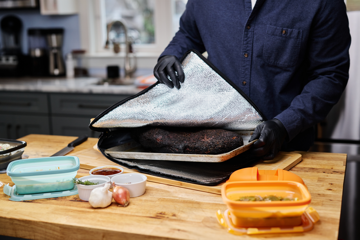 REST EZ BBQ Blanket - Black